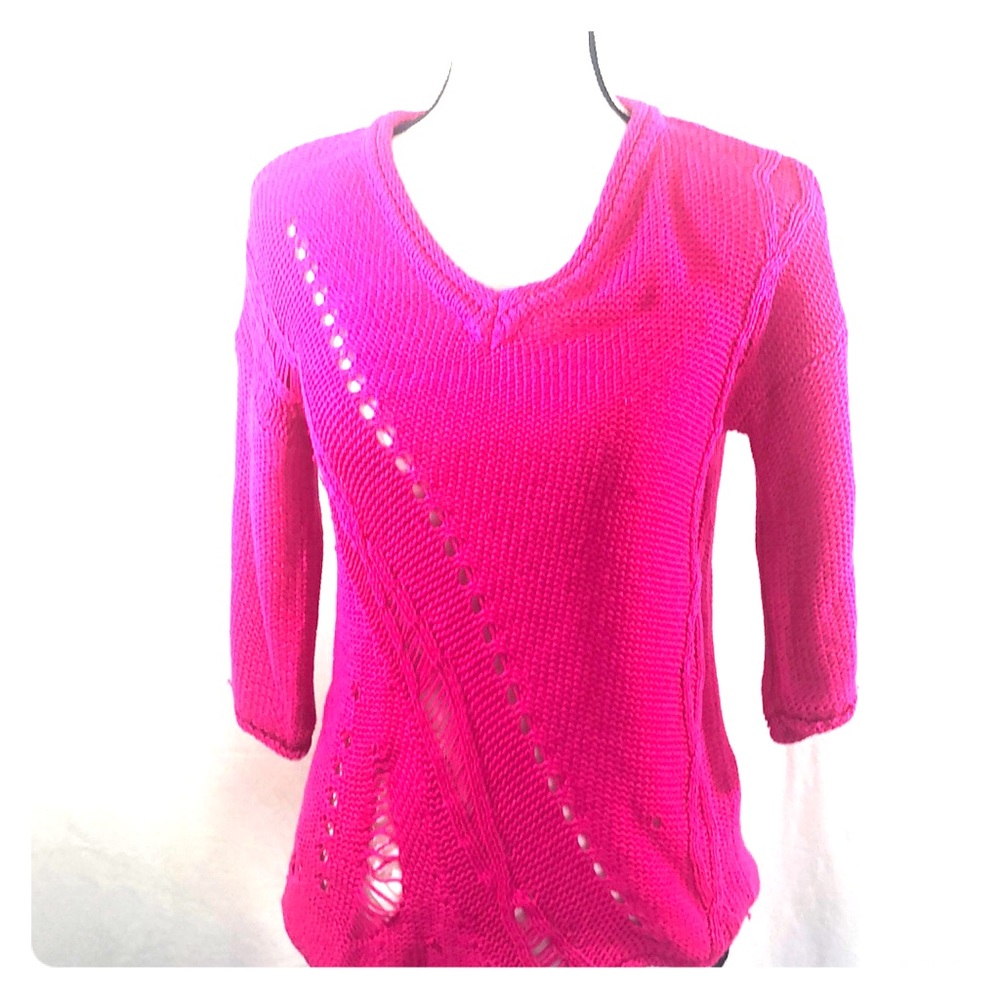 a+ro hot pink distressed sweater size extra small